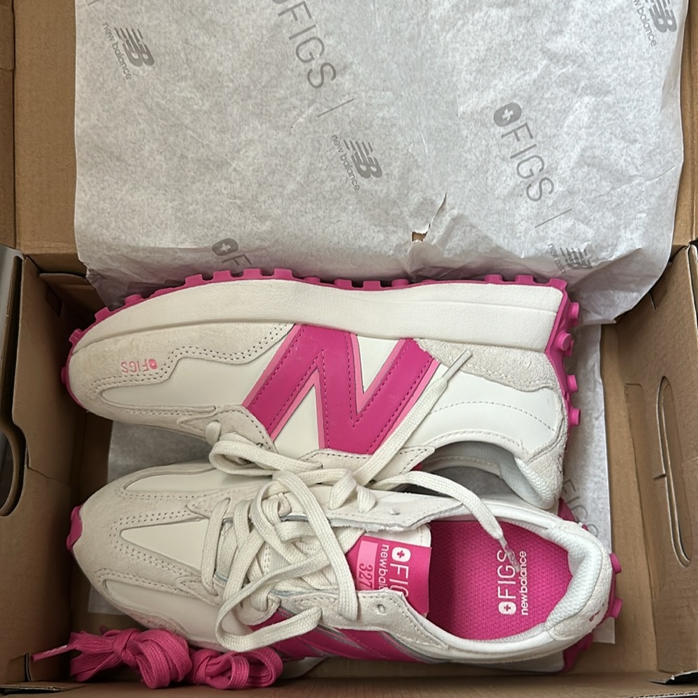 New Balance 327 F*ing Pink